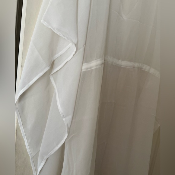 3/$15💕Swim Coverup - Picture 7 of 9